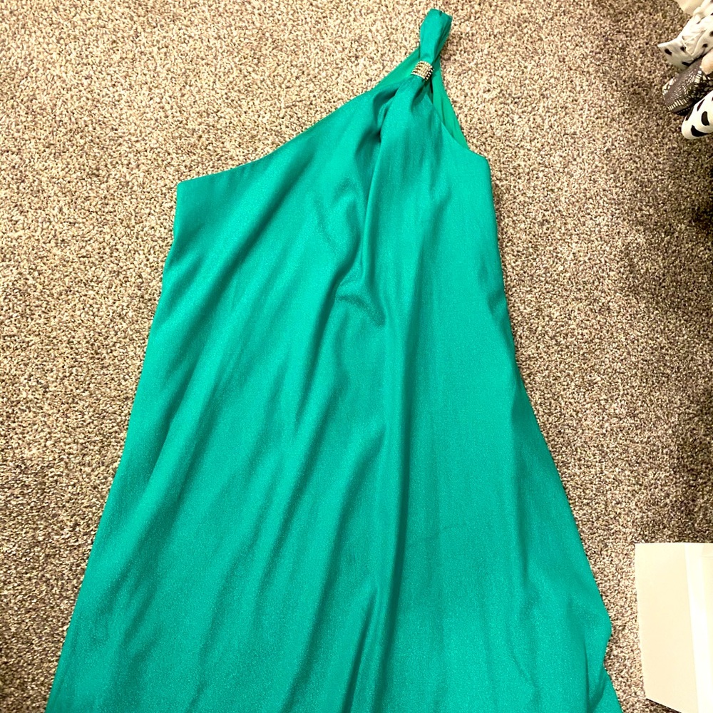 Tailored Wax one arm dress